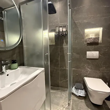 Aj - Hidden Gem In The Heart Of Blloku * Tirana