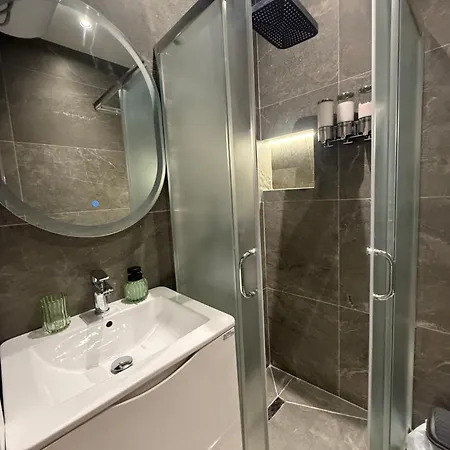 Aj - Hidden Gem In The Heart Of Blloku Appartamento Tirana