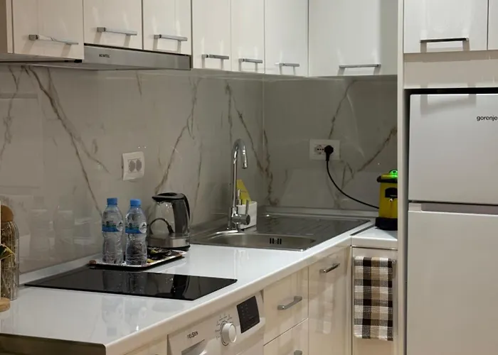 Aj - Hidden Gem In The Heart Of Blloku アパート